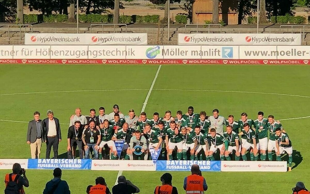 Die Fußball-Mannschaft des FC05 Schweinfurt Die Fußball-Mannschaft des FC05 Schweinfurt